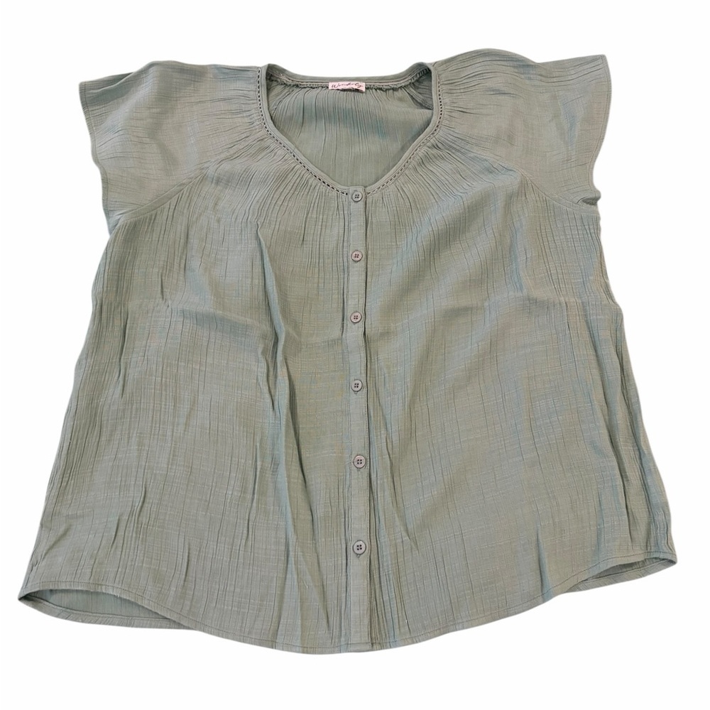 Wonderly Women Button Up Ruffle Cap Sleeve Top Green Rayon Blend Large